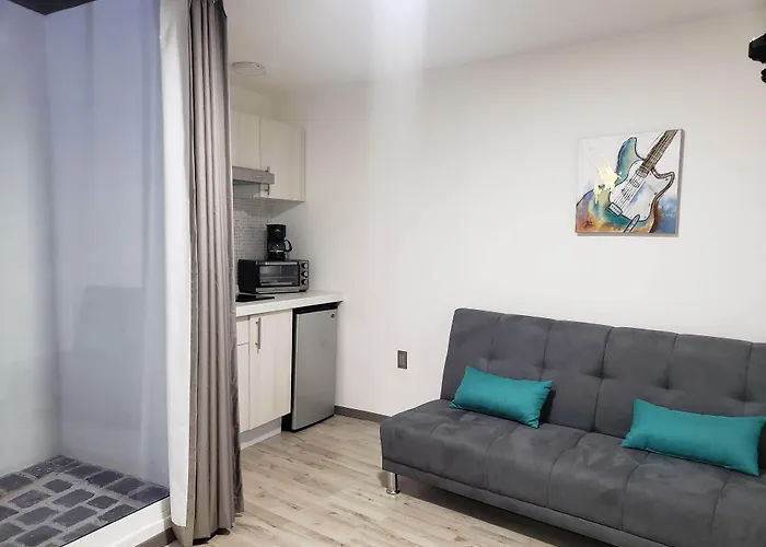 Second Darwin Guest house Mexico City