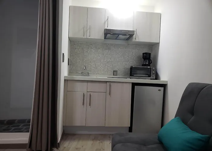 Second Darwin Guest house 3*